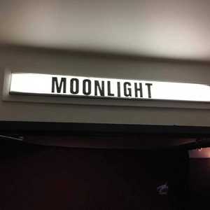 馬与人黃色毛片一部视频
